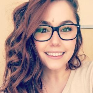 Meet your Posher, Brianna